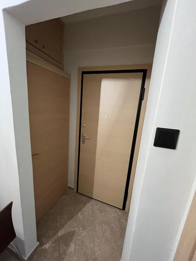 Jordan'S Room 6 Thessaloniki Exterior photo